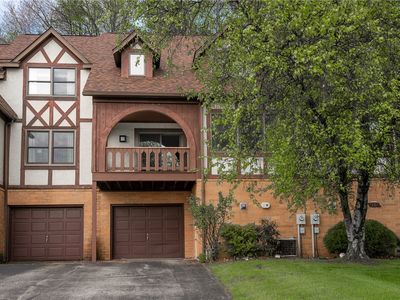 205 Briarwood, Indiana, PA, 15701