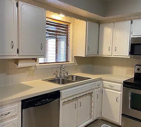 2056 Buggy Whip Ln — Photo 20