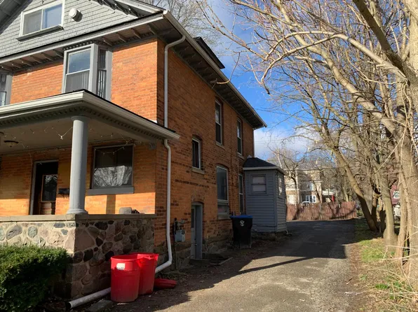 123 College Pl APT 2, Ypsilanti, MI 48197