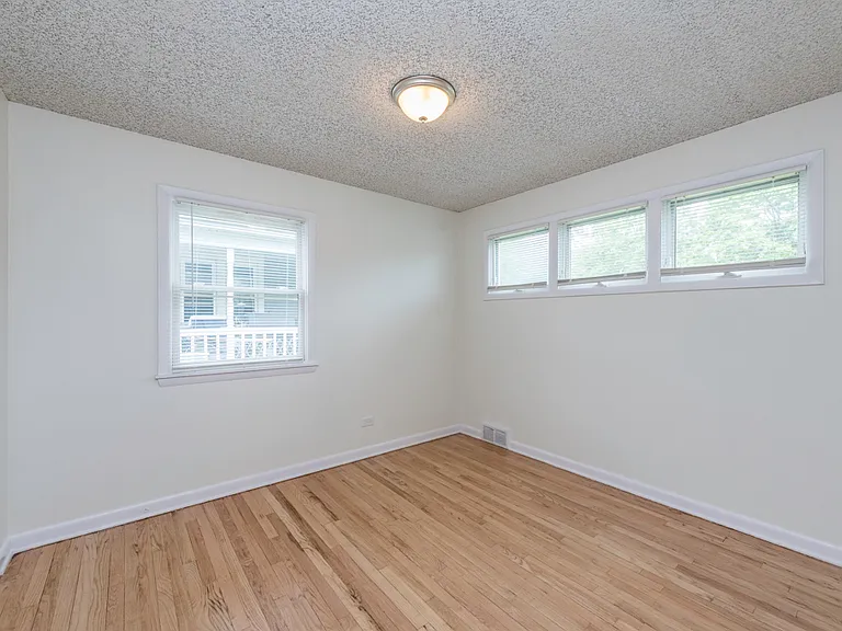 2932 Bethel Blvd — Photo 17