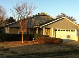 9467 E Birchwood Dr, Claremore, OK 74019
