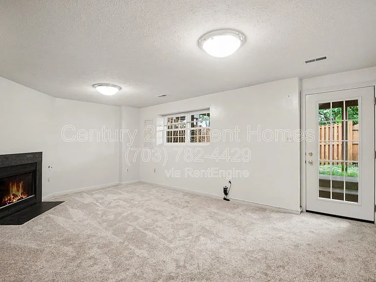 13601 Filly Ct — Photo 17