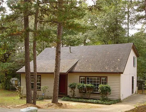 218 Kipling Way Photo 1