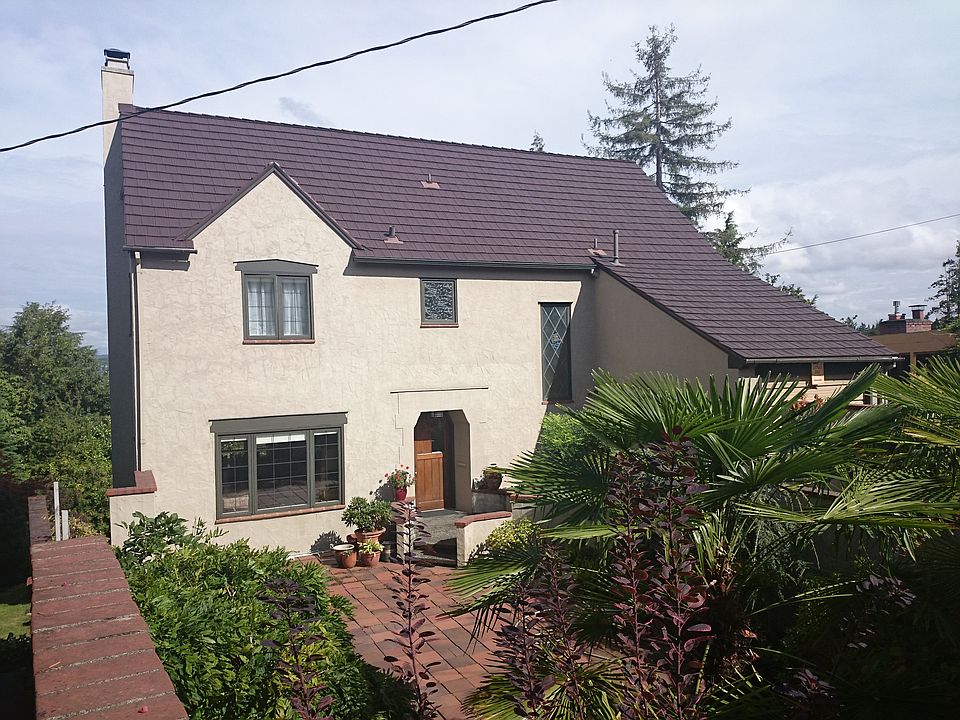 2nd image of 1656 Interlaken Pl E