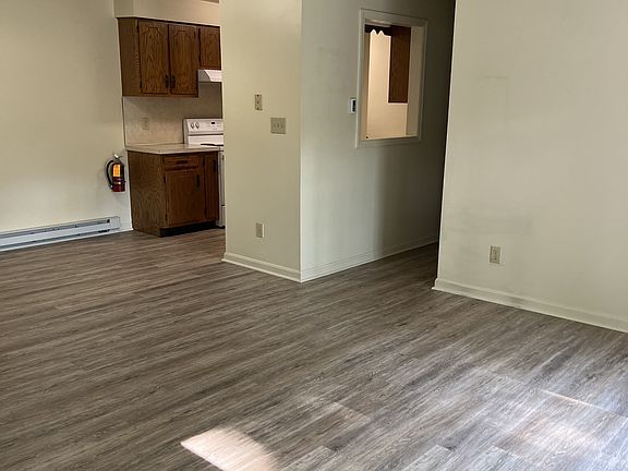 4th image of 14864 Sherwood Dr