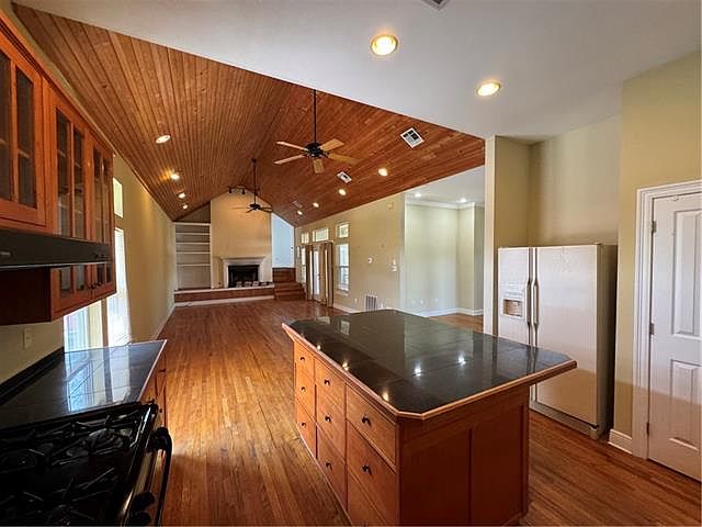 1st image of 226 Remy Dr