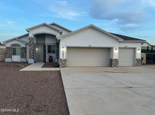 7421 Los Poblanos Dr, Canutillo, TX 79835