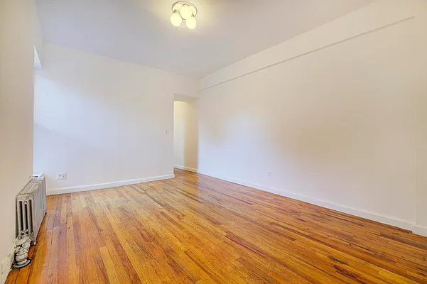 Rented by REAL New York | media 11