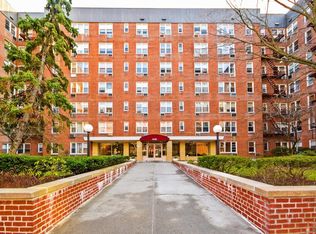 1 Sadore Ln #6C, Yonkers, NY 10710