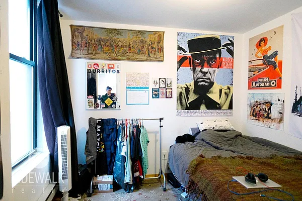 Rented by Sidewalk Realty LLC | media 6