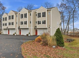10 Hemlock St UNIT 3, Hampton, NH 03842