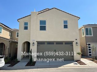1122 Elevations Way W, Madera, CA 93636
