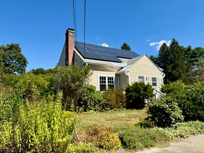 87 Oakland St, Greenfield, MA, 01301