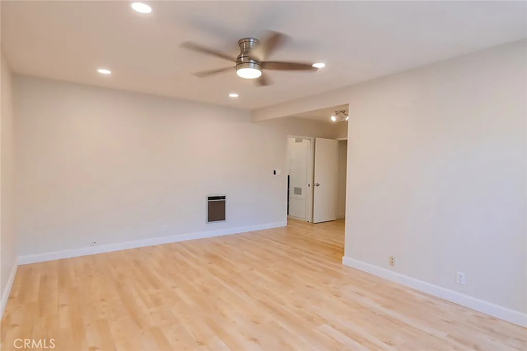 1 bed, 700 sqft, $2,800 — Photo 3