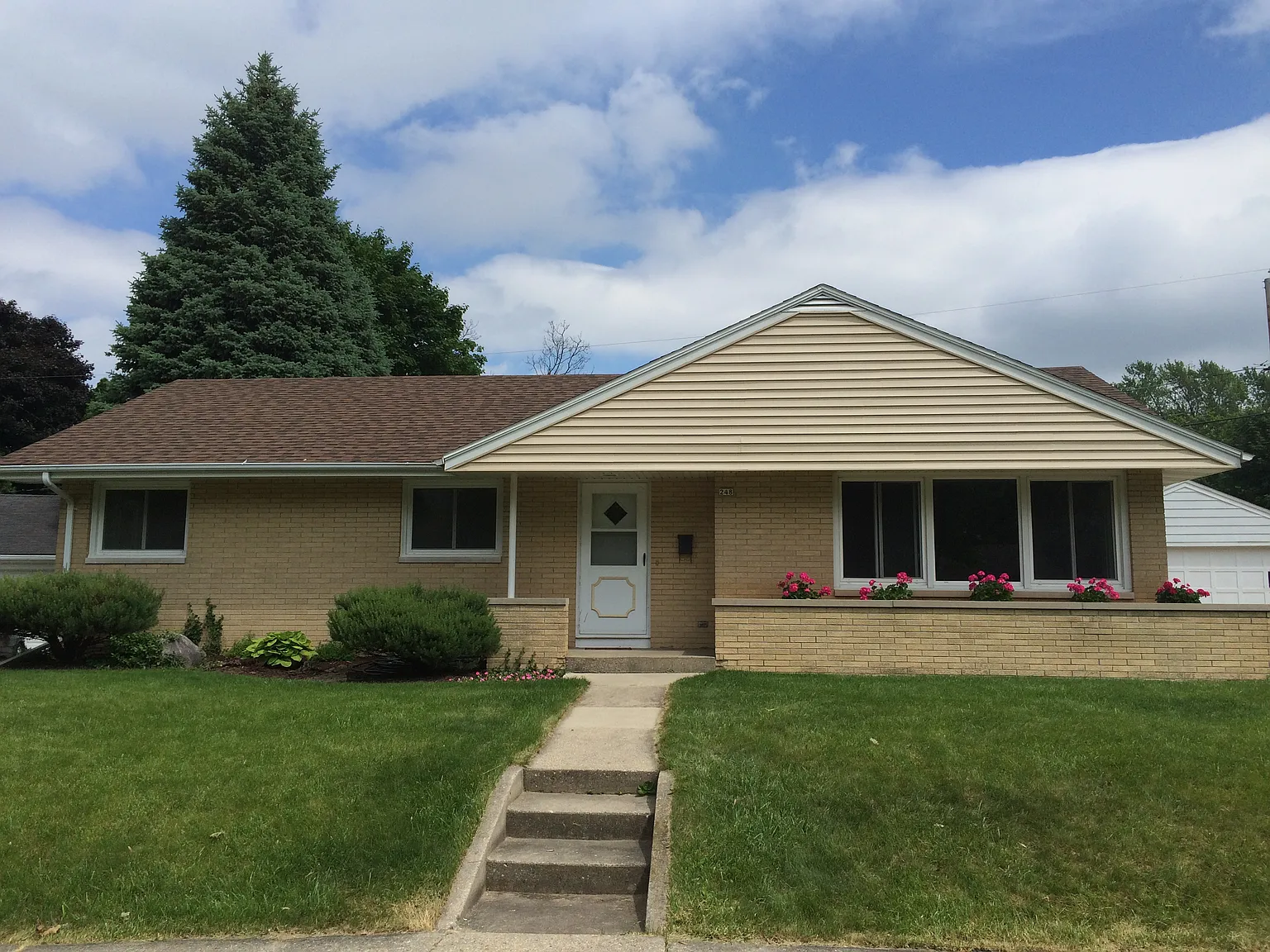 248 Peters Pkwy photo 1