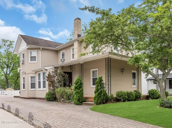 370 W Park Avenue, Oakhurst, NJ 07755