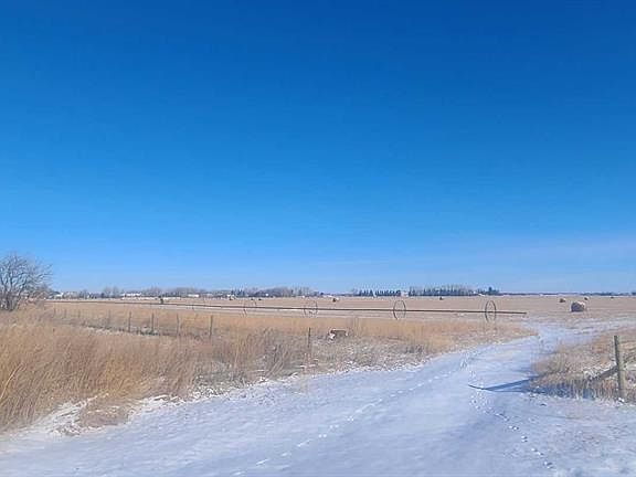 5th image of 213032 Township Road 94 #24