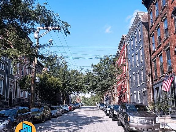 2nd image of 525 E 13th St APT 4
