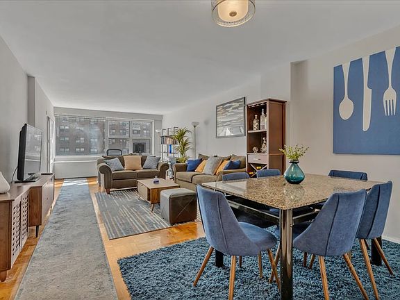 3rd image of 125-10 Queens Blvd #520