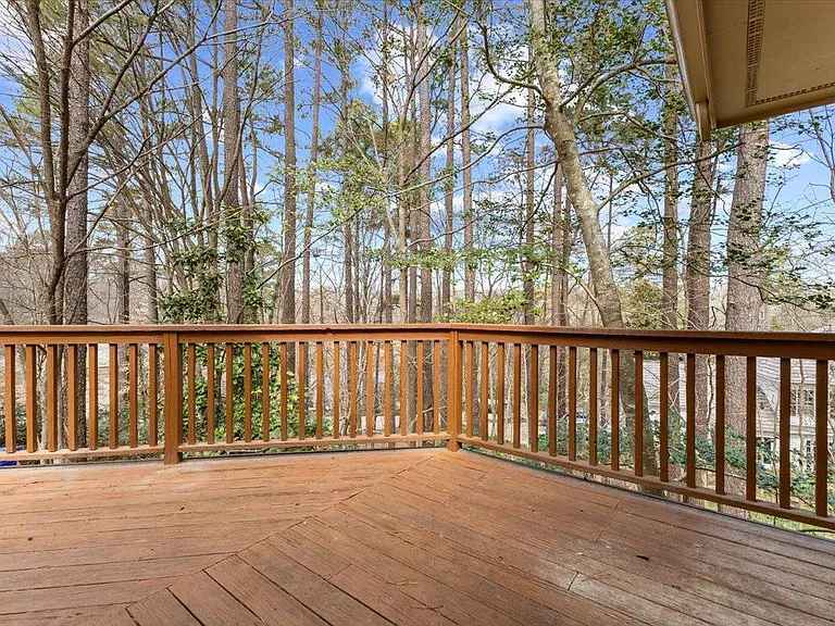 108 Campbell Ln — Photo 32