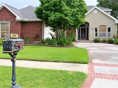 209 Legrande Bayou Ln, Kenner, LA, 70065