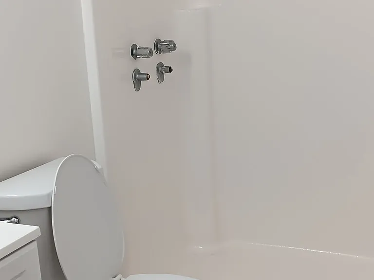 Kam IV Apartments — Photo 7