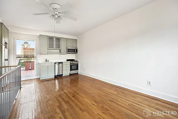 Rented by Halstead Real Estate | media 21