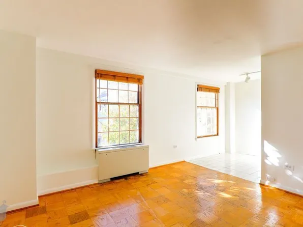 1880 Columbia Rd NW APT 305, Washington, DC 20009