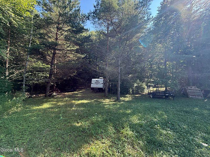3rd image of L3.111 Esperance Road