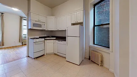 Rented by Bond New York