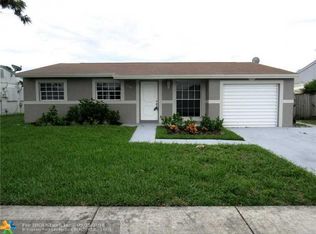 7290 SW 1st St, Pompano Beach, FL 33068
