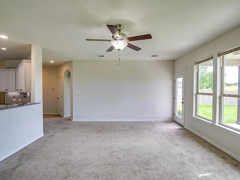 226 Hot Spring Valley — Photo 5