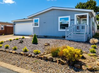 3943 Summit Ridge Cir, Depoe Bay, OR 97341