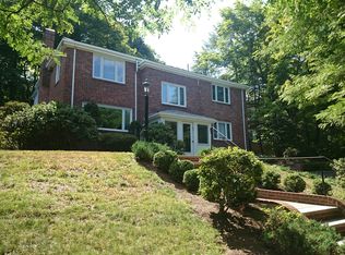52 Clinton Rd, Brookline, MA 02445