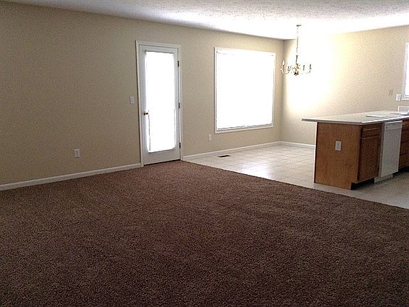 4th image of 2043 River Birch Dr