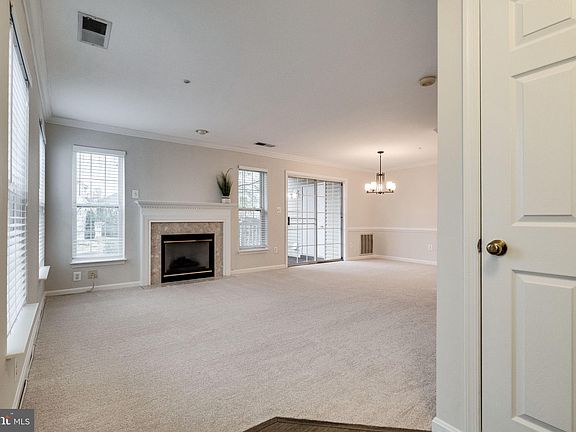 3rd image of 6609 Netties Ln Unit 1509