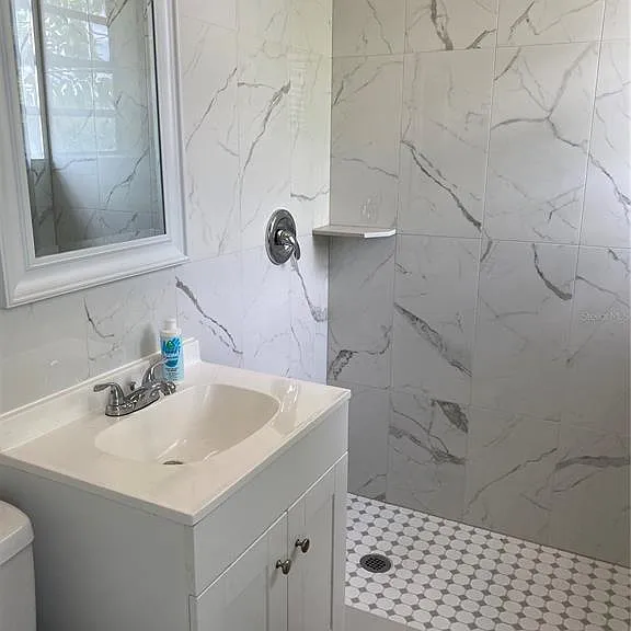 401 Colonia Ln E #15 — Photo 9