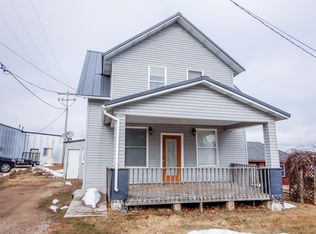 410 W Main St, Coleman, WI 54112