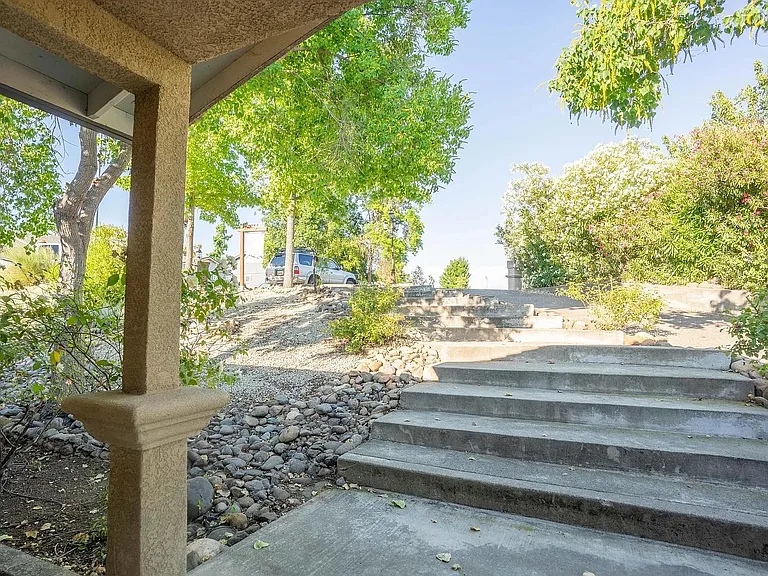 5535 Trish Ct — Photo 16