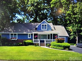 9 Brookhill Rd, East Brunswick, NJ 08816