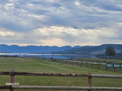 Nhn Three Moon Dr, Elmo, MT, 59915