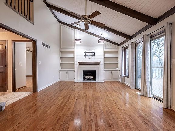 5th image of 5776 Bower St