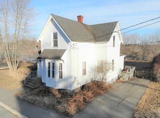 9 Ferry St, Milford, ME 04461