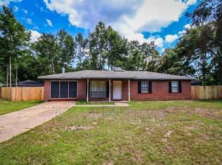 5203 Spring St, Pace, FL 32571