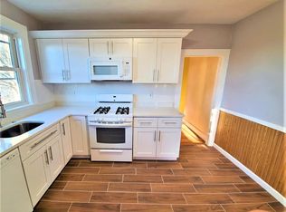 39 Waterhouse St #3, Somerville, MA 02144
