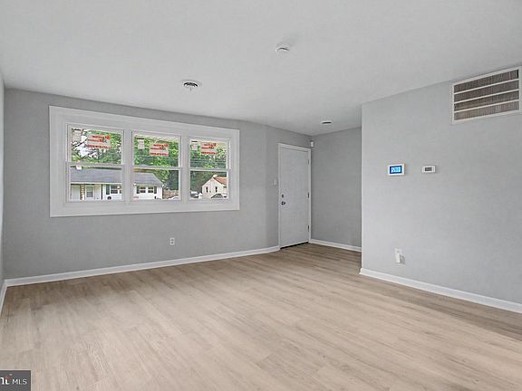 5th image of 177 Kinsley Rd