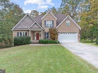 247 Stone Brooke Dr, Gray, GA 31032