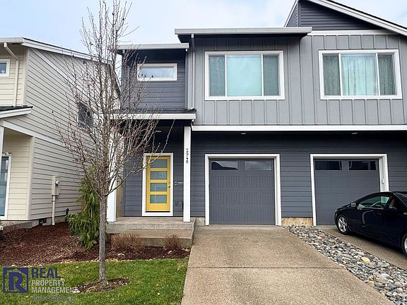 3rd image of 2940 S Jasper Dr