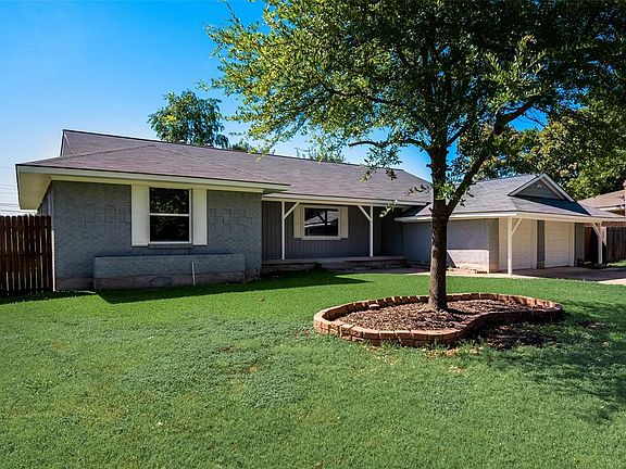 4th image of 517 Medina Dr