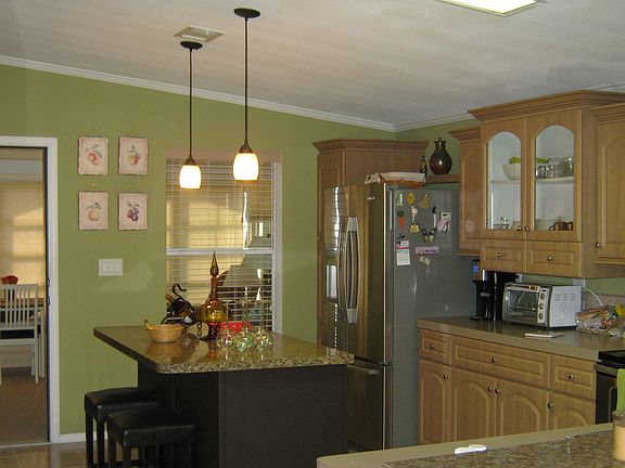 2nd image of 671 Arrow Ln